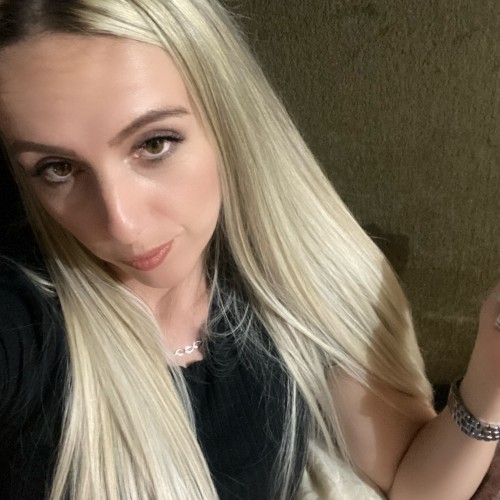Bojana M.