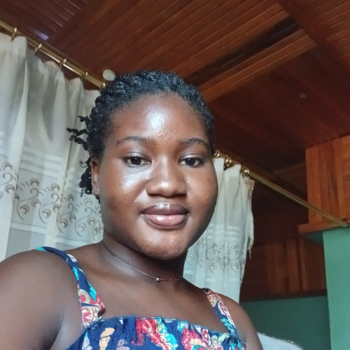 Liza  T. profile photo