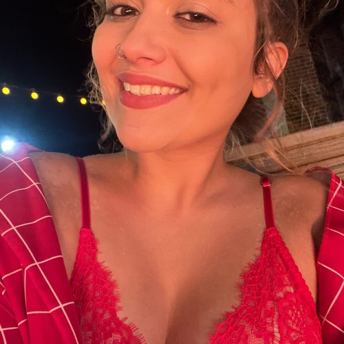 Desirae B.