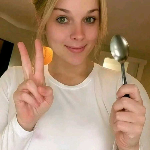 Helena R. profile photo