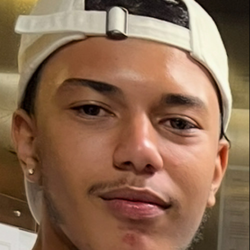 Adrien D.