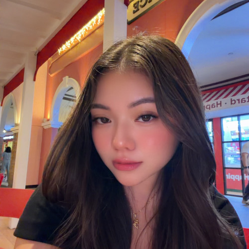 Christel M. profile photo