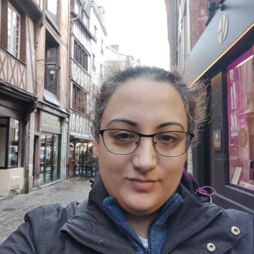 Evelyne N. profile photo