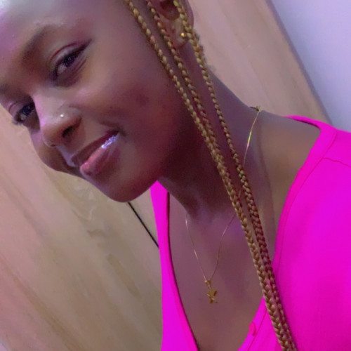 Esthie B. profile photo