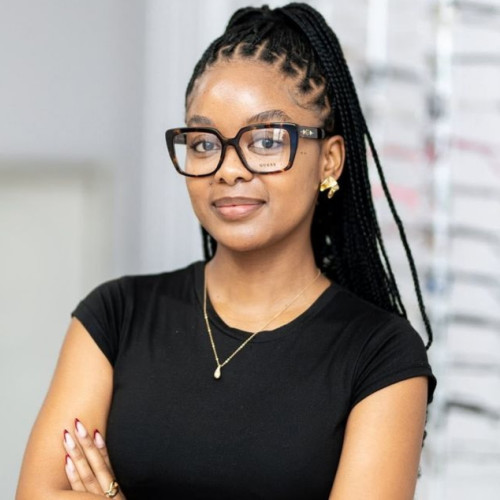 Nelly  J. profile photo