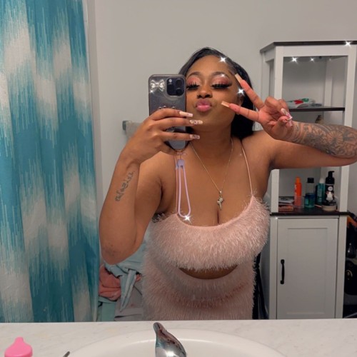 Tashawna T.