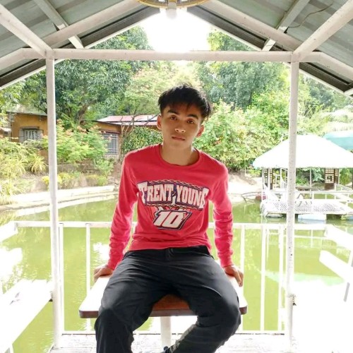 Rem R. profile photo