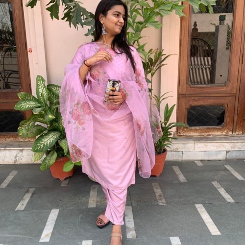Medhavi T.