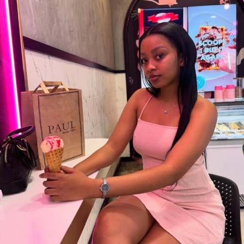 Naomi S. profile photo