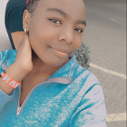 Trixy L. profile photo