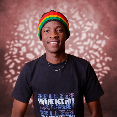 simon m. profile photo