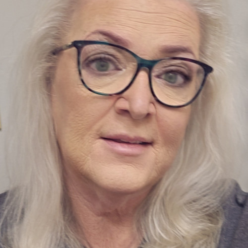 Donna  S. profile photo