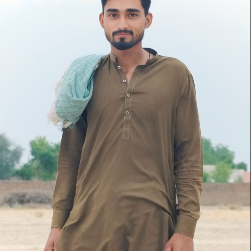 hasnain h. profile photo