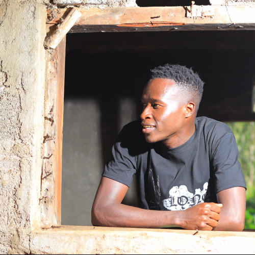 Estone B. profile photo