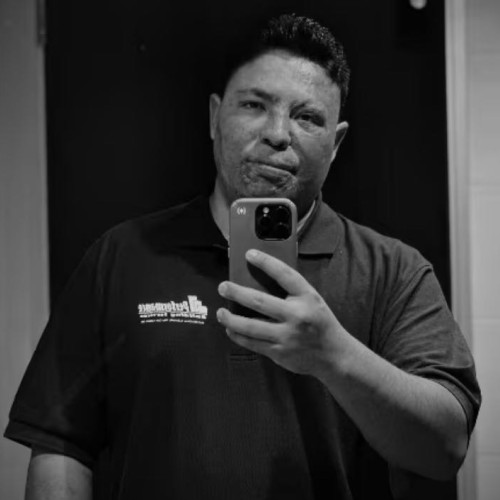 oswaldo c. profile photo