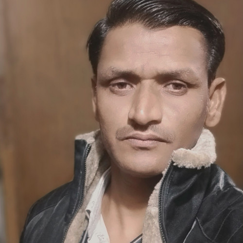 Manish  . profile photo