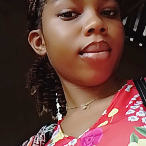 pretty l. profile photo