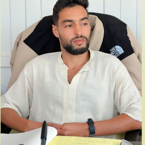 Noureddine  L.