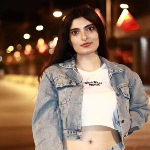 pardis e. profile photo