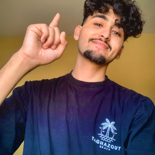 ismail i. profile photo