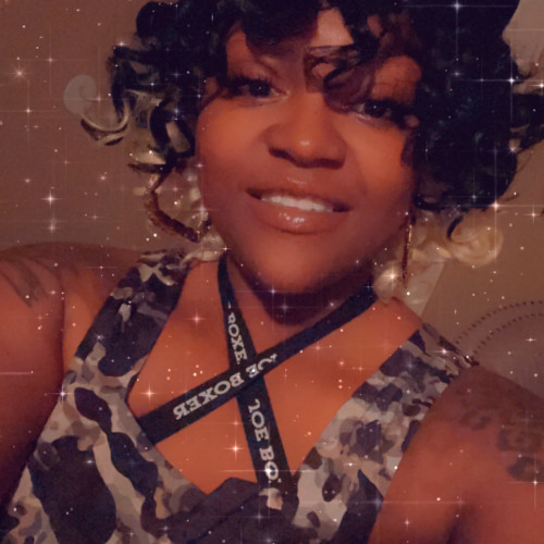 Tee W.