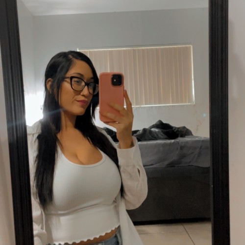 Karla R.