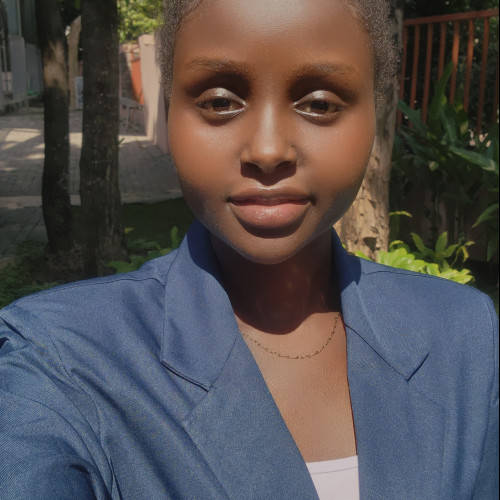 Pauline t. profile photo