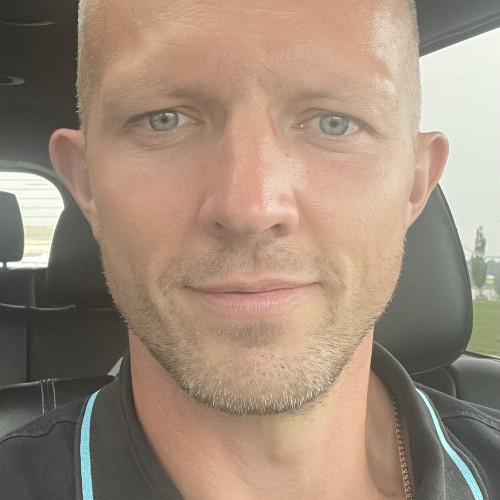 Simon M. profile photo