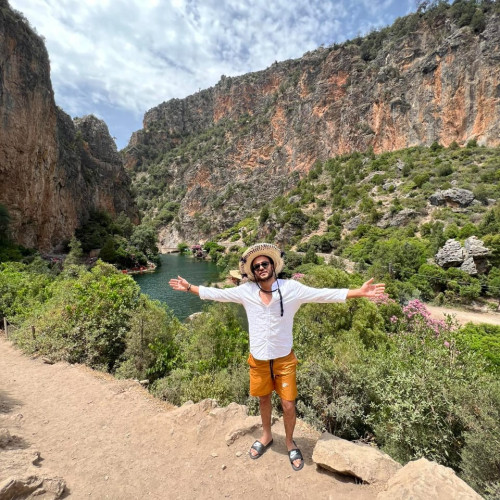 Zen E. profile photo