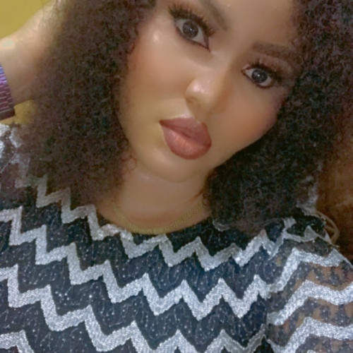 Lizzy M. profile photo