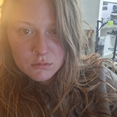 Lisa L. profile photo