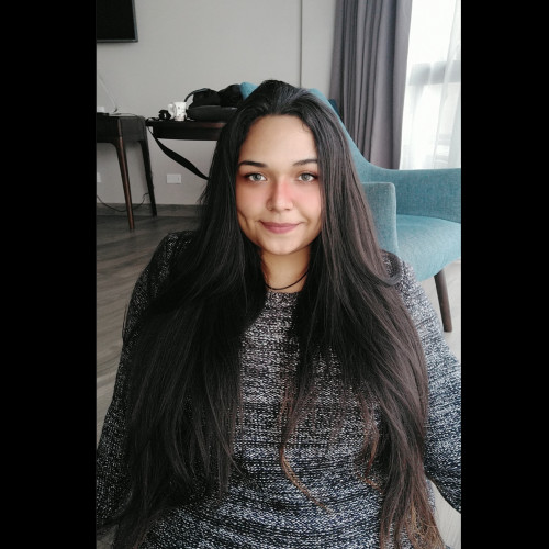 Mara Elena V.