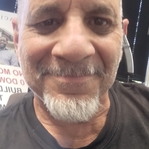 Robert L. profile photo