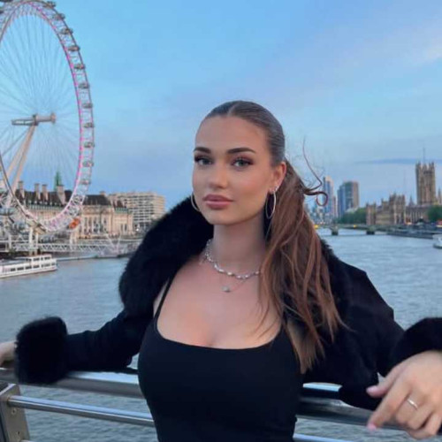 Lily W. profile photo