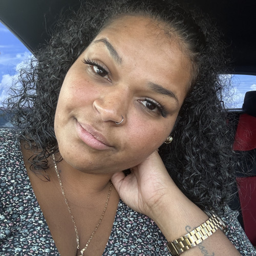 Sherly H. profile photo