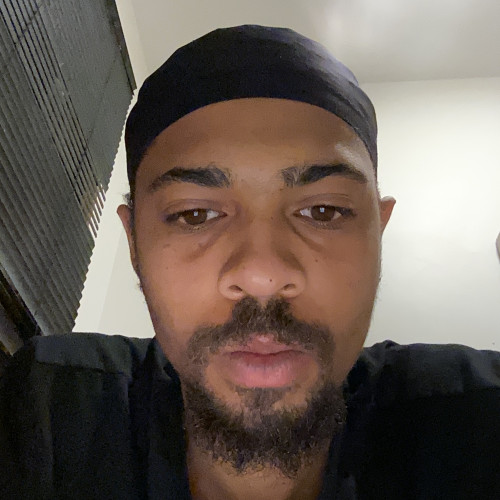 Cravon D. profile photo