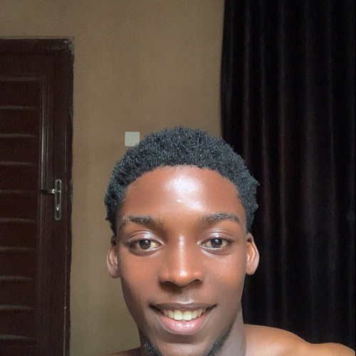 Levah M. profile photo