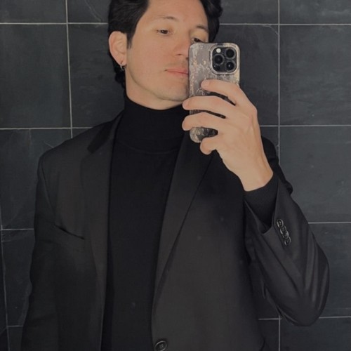 carlos g.