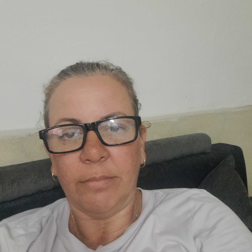 ele r. profile photo