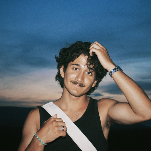 ilan c. profile photo