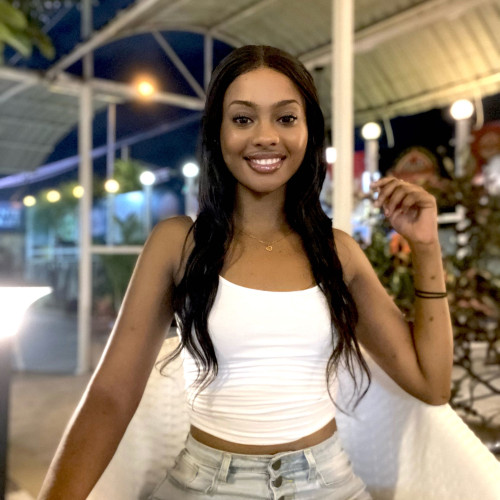 ivy j. profile photo