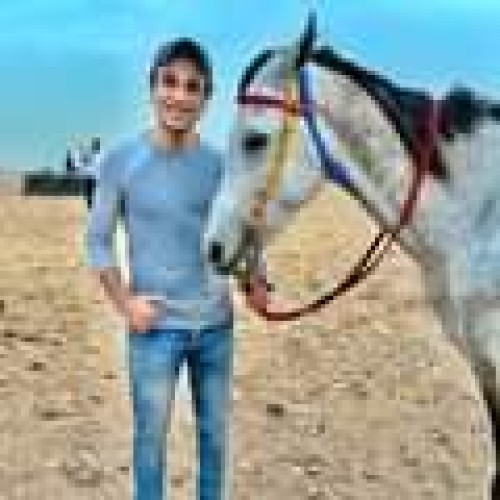 hussein e. profile photo