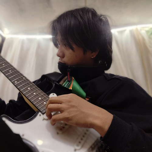 deythz m. profile photo