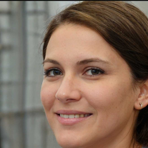 maya z. profile photo