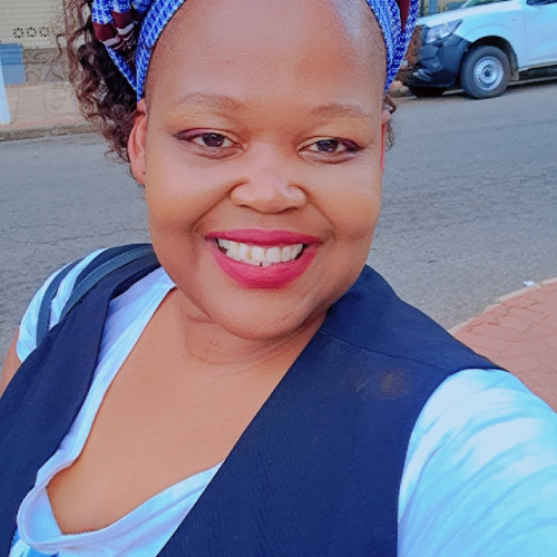 Lindiwe  T.