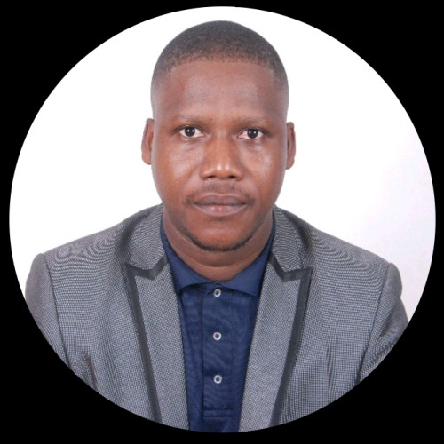 Ludger Steev  T. profile photo