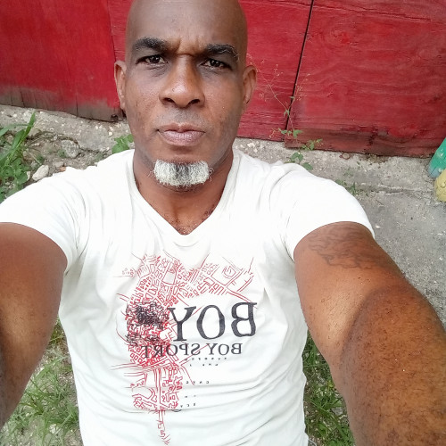 Dwayne  C. profile photo