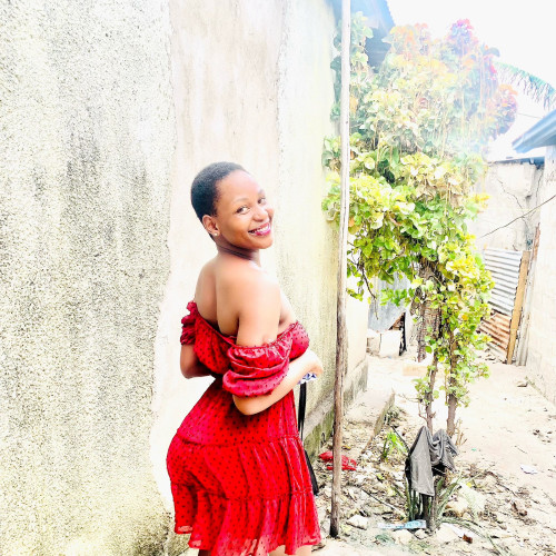 neema j. profile photo