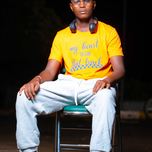 Kenyan w. profile photo