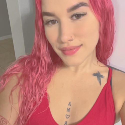 Alexa  R.